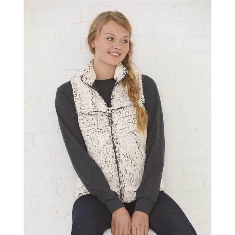 Women’s Sherpa Full-Zip Vest Thumbnail